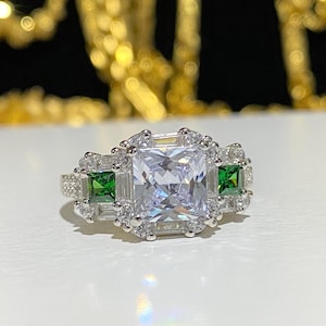 Anello di fidanzamento vintage in argento sterling con topazio bianco e smeraldo, misura 8.
