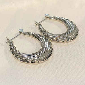 Retro Silver Hoop Earrings main image 1