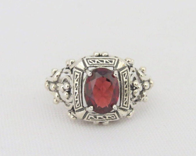 Vintage Sterling Silver Natural Oval Garnet Ring Size 8