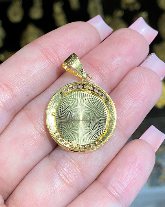 Vintage 18K Solid Yellow Gold Ruby Diamond cut Dr… - image 4