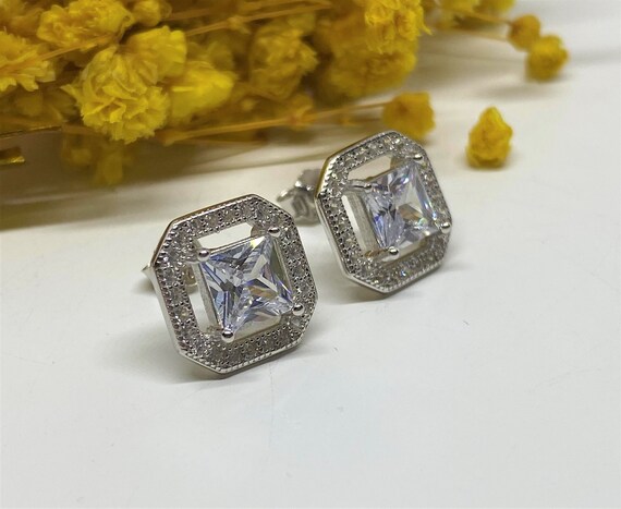 Vintage Sterling Silver White Topaz Earrings. - image 6