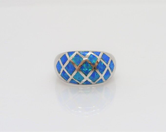 Vintage Sterling Silver Blue Opal Heavy Dome Ring Size 9