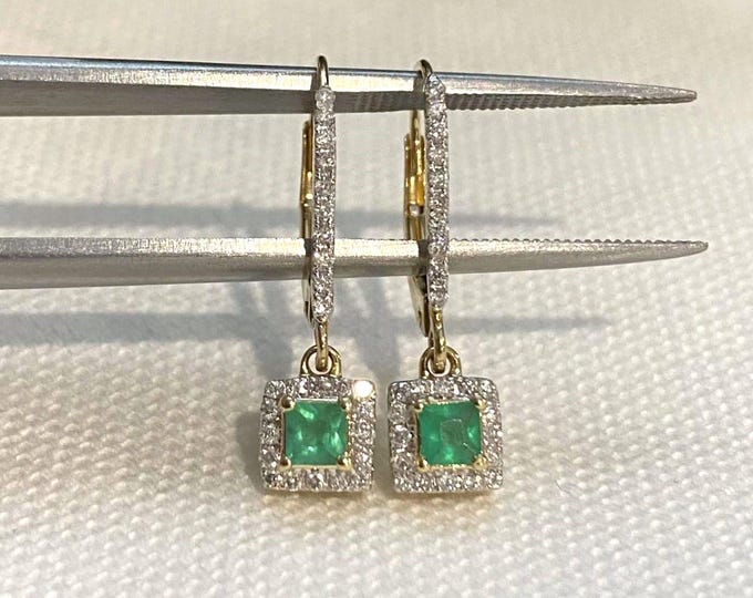 Vintage 14K Solid Yellow Gold Genuine Emerald & Diamond Dangle Earrings.