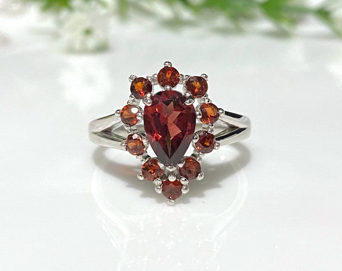 Vintage Sterling Silver Natural Garnet Ring Size 8.25