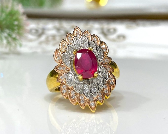 Vintage Sterling Silver Triple color Natural Oval Ruby & White Topaz Ring Size 8