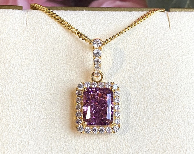 Vintage 15K 610 Solid Gold Pink Sapphire & White Topaz Rectangular Pendant.