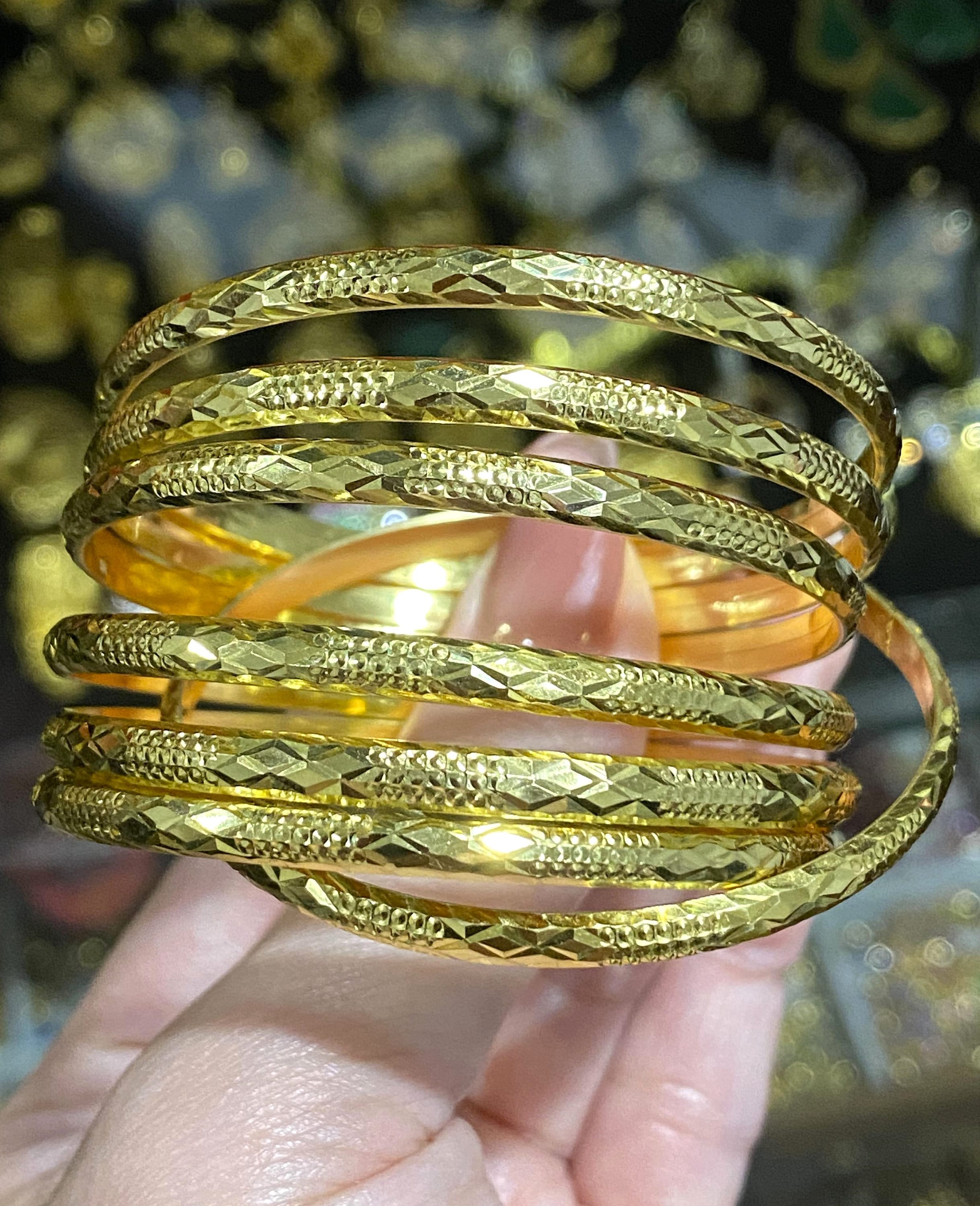 スーパーセール 半額 18K Yellow Gold 7 Pieces Set Bangle Diamond Cut. 53mm アクセサリー