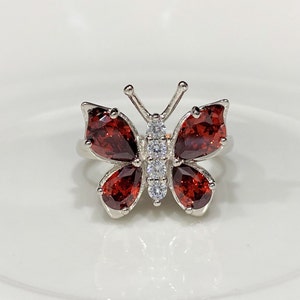 Sterling Silver Garnet & White Topaz Butterfly Ring.