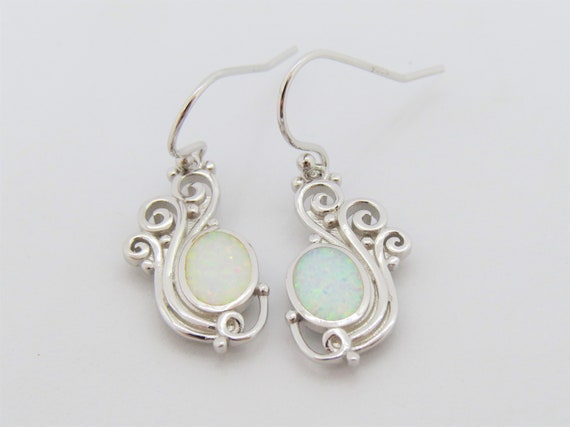 Orecchini opale, in argento Sterling, opale bianco, in filigrana