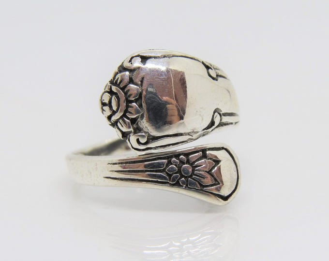 Vintage Sterling Silver Flower Spoon Ring Size 8