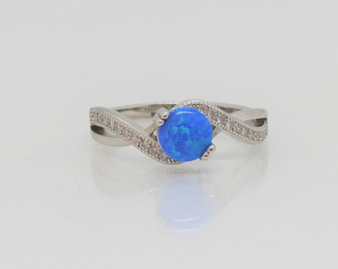 Vintage Sterling Silver Blue Opal & White Topaz Ring Size 7