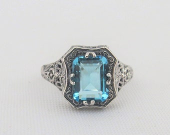 Vintage Sterling Silver Aquamarine Filigree Ring Size 8