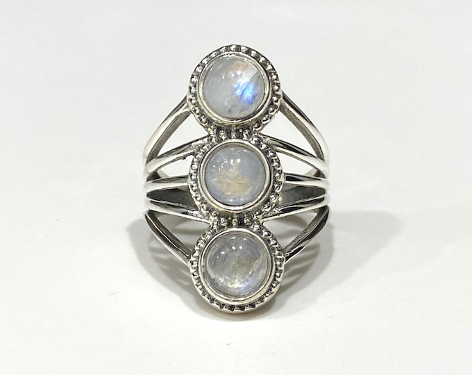 Vintage Sterling Silver Natural Moonstone Ring Size 9
