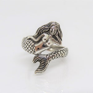 Vintage Sterling Silver Mermaid Adjustable Ring Size 8