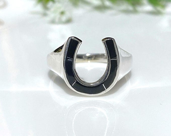 Vintage Sterling Silver Black Onyx Horseshoe Men's Ring.