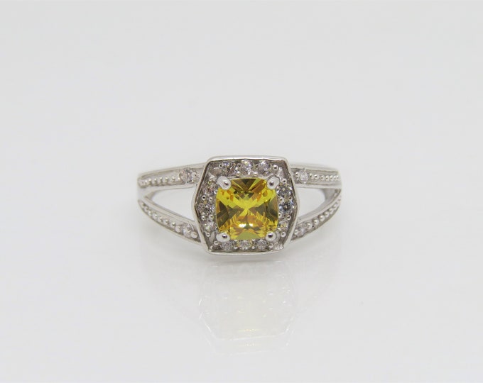 Vintage Sterling Silver Citrine & White Topaz Engagement Ring Size 6