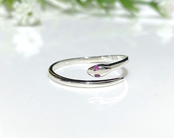 Vintage Sterling Silver Ruby Snake Ring Size 5,6,8,9