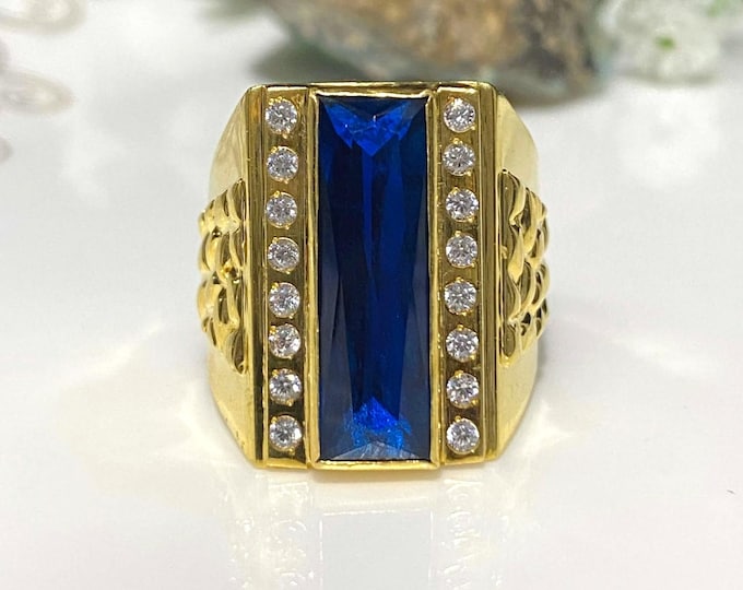Vintage 15K Yellow Gold Blue Sapphire & White Topaz Ring Size 9,10