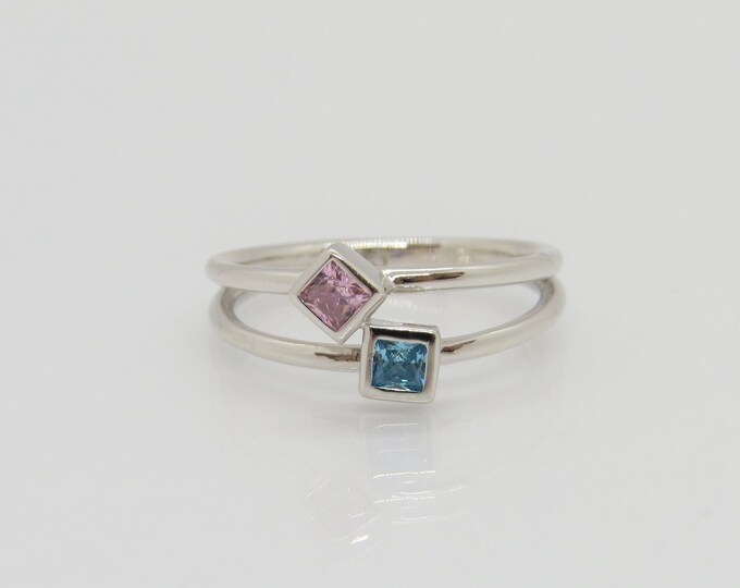 Vintage Sterling Silver Princess cut Pink Sapphire & Aquamarine Ring Size 8