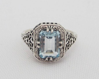 Vintage Sterling Silver Aquamarine Filigree Ring Size 9