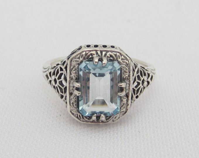 Vintage Sterling Silver Aquamarine Filigree Ring Size 9