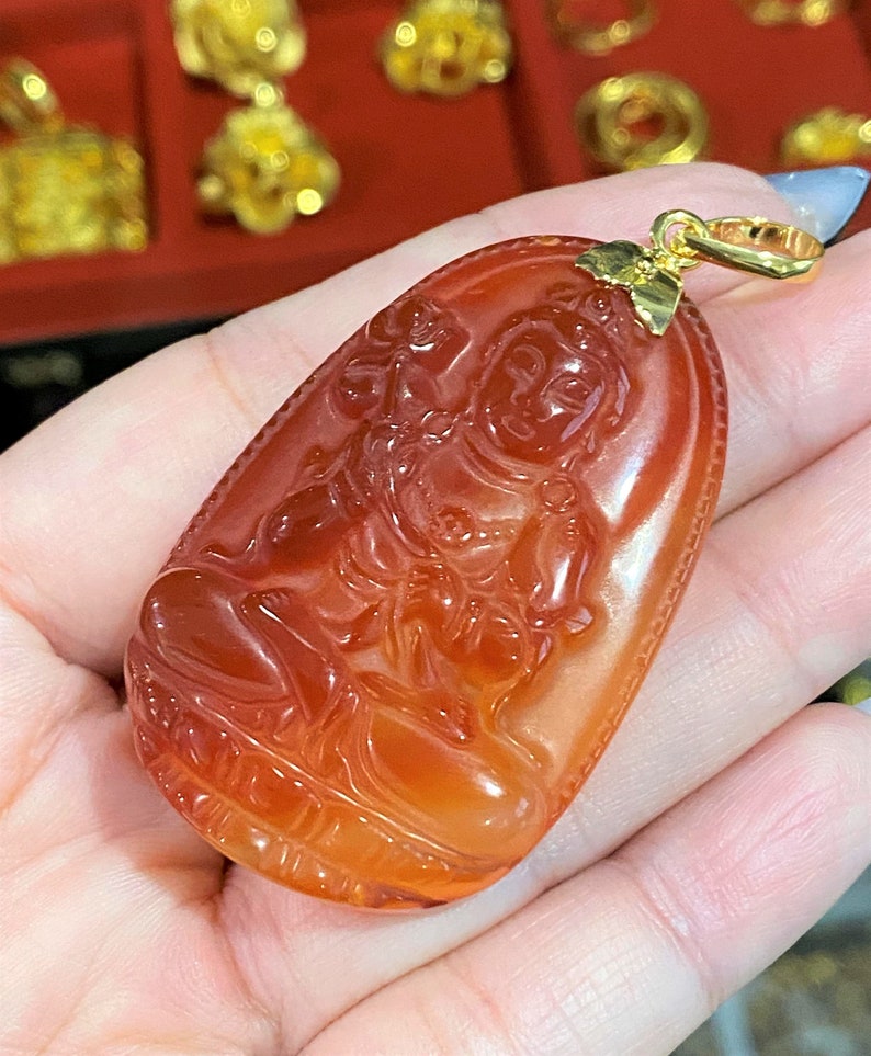 Vintage 18K Solid Gold Red Carnelian Buddha Pendant. image 3