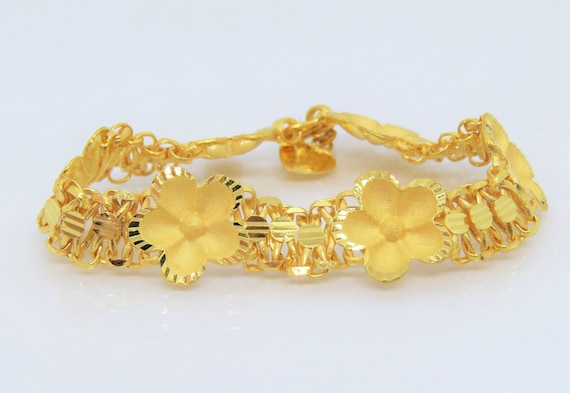 Vintage 24K 980 Pure Gold Diamond cut Flowers Lin… - image 1