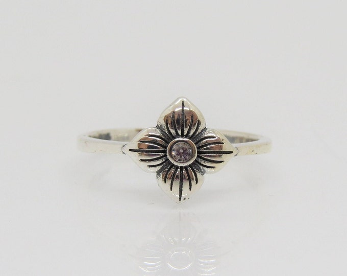 Vintage Sterling Silver White Topaz Flower Ring Size 7