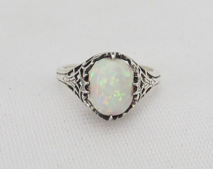 Vintage Sterling Silver White Opal Filigree Ring Size 8
