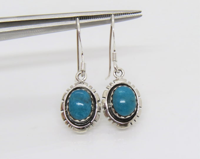 Vintage Sterling Silver Turquoise western Dangle Earrings
