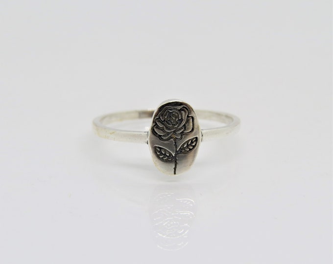 Vintage Sterling Silver Rose Flower Thin Band Ring Size 7