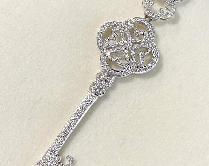 Vintage 18K White Gold 1.26ct Round Diamond Celtic Heart Key Pendant.