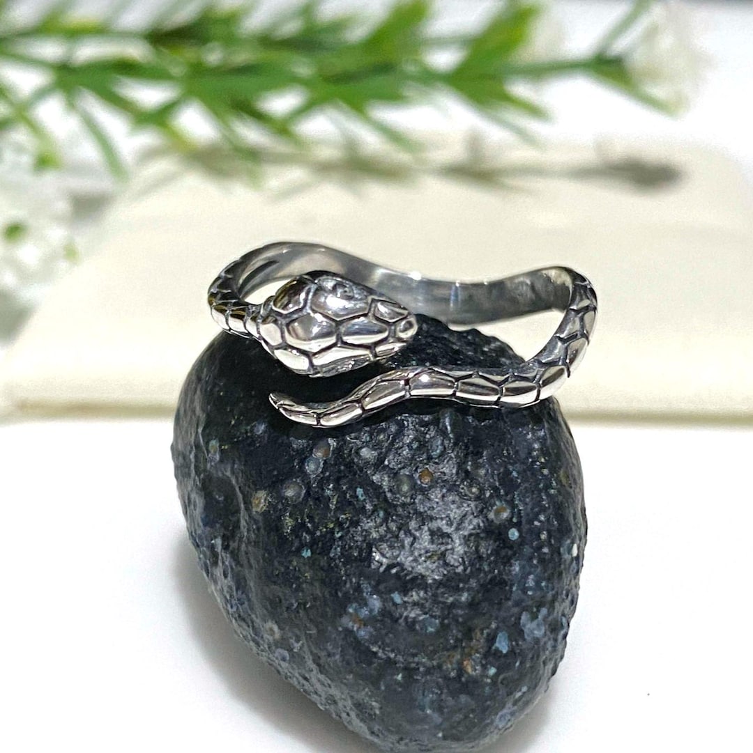 Vintage Sterling Silver Snake Ring Size 8 - Etsy