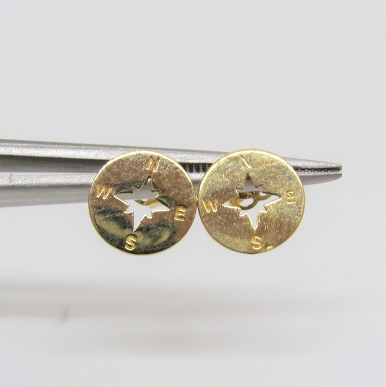 Vintage 14K Solid Yellow Gold Compass Stud Earrings image 6