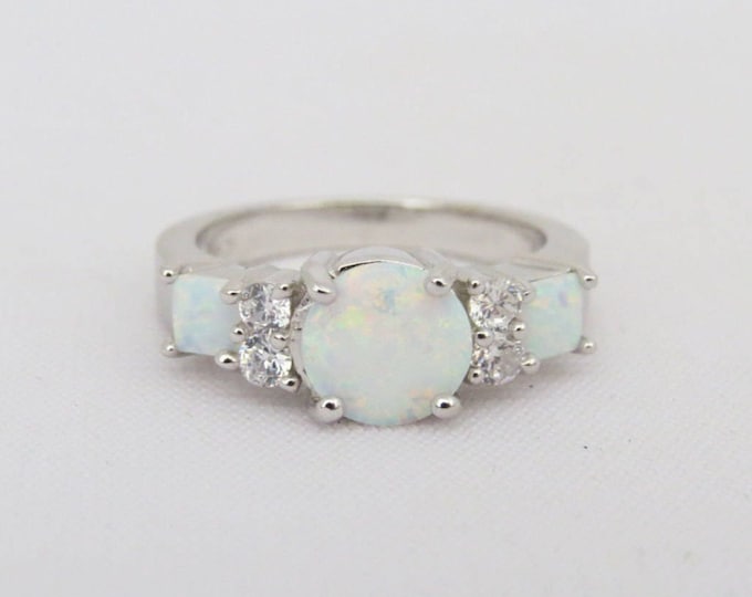 Vintage Sterling Silver Fire Opal & White Topaz Three stone Ring Size 7