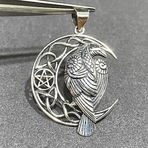Vintage Sterling Silver Raven Bird Pendant.