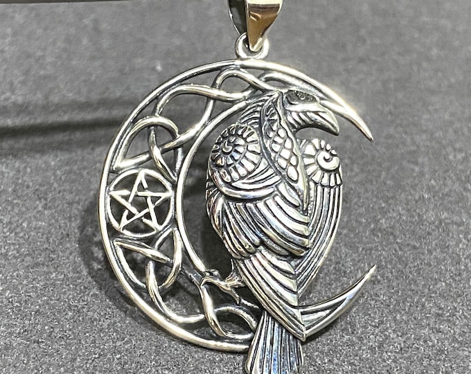 Vintage Sterling Silver Raven Bird Pendant.