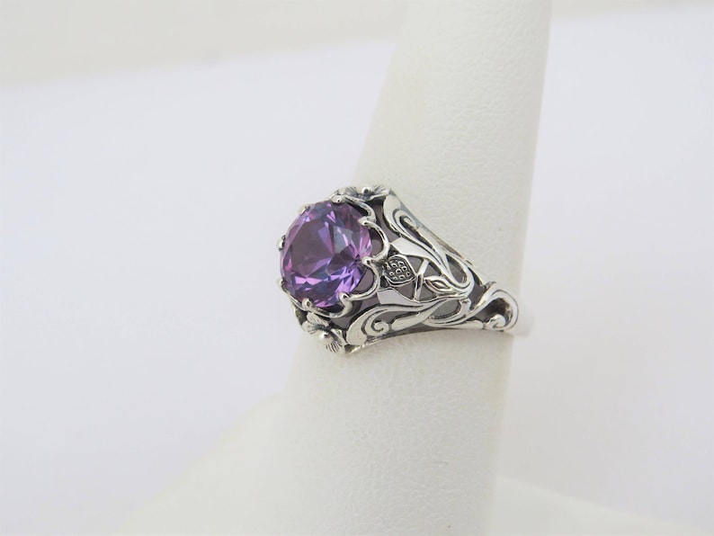 Vintage Sterling Silver Round cut Alexandrite Filigree Ring Size 7