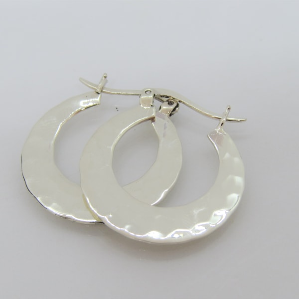 HAMMERED HOOPS