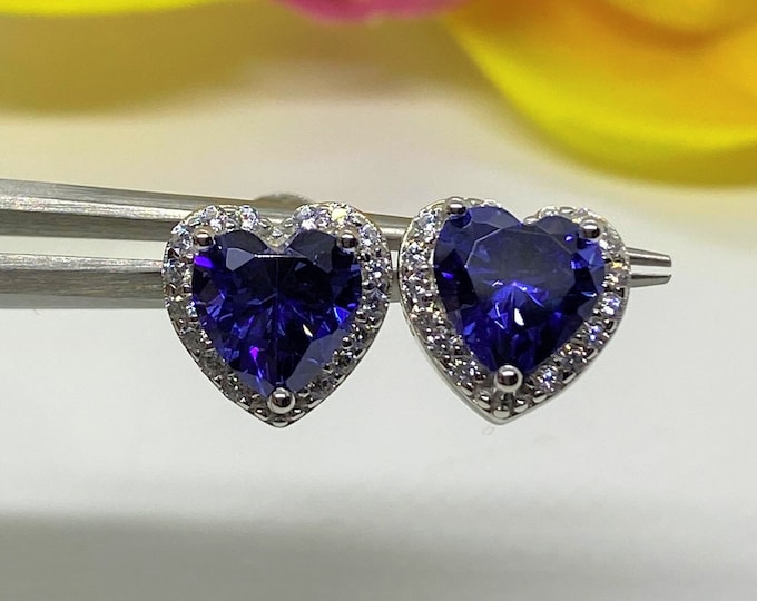 Vintage Sterling Silver Heart cut Tanzanite & White Topaz Earrings.