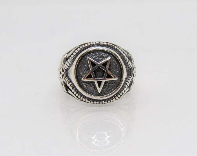Vintage Sterling Silver Pentagram Star Men's Ring Size 9.5