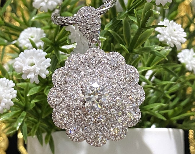 18K 750 White Gold 6.50ct Round Cut GIA Diamond Flower Pendant.