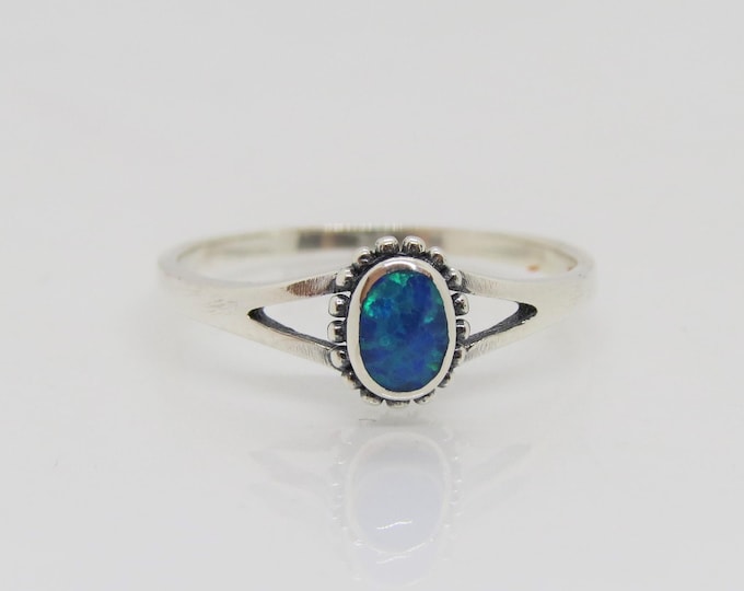 Vintage Bali Sterling Silver Blue Opal Ring Size 7