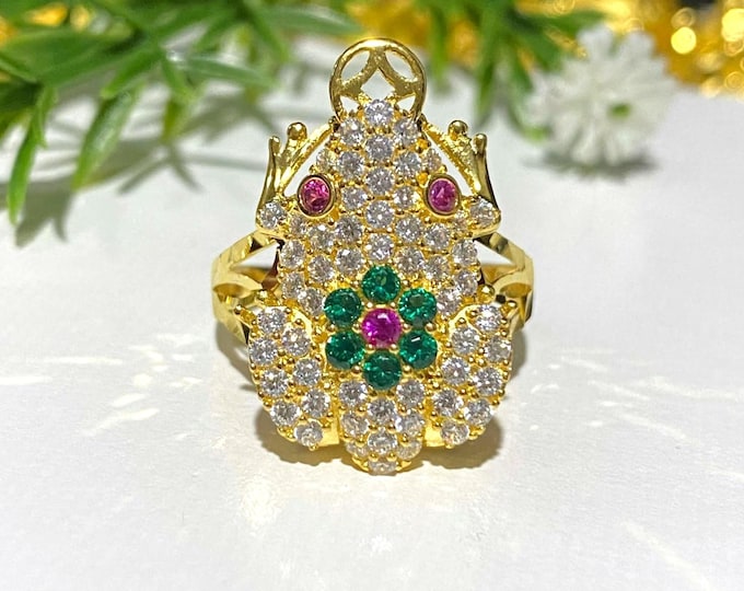 Vintage 15K 610 Solid Yellow Gold Emerald, Ruby, White Topaz Frog Ring Size 6.5