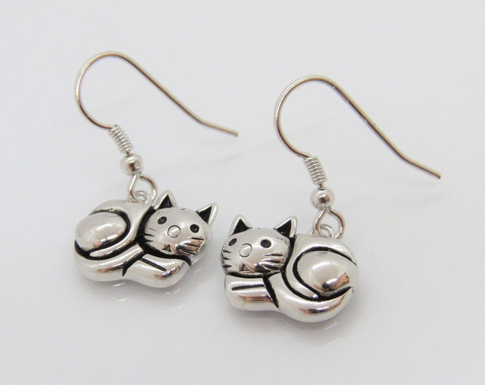 Vintage Sterling Silver Cat Dangle Earrings
