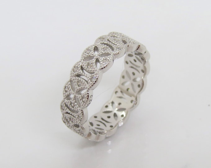 Vintage Sterling Silver White Topaz Money Coin, Flower Filigree Band Ring Size 7