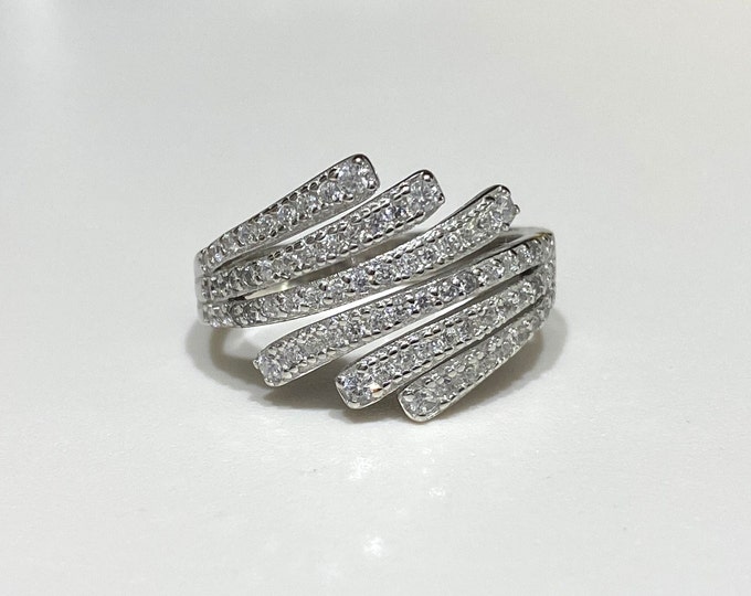 Vintage Sterling Silver White Topaz Ring Size 6,7,8