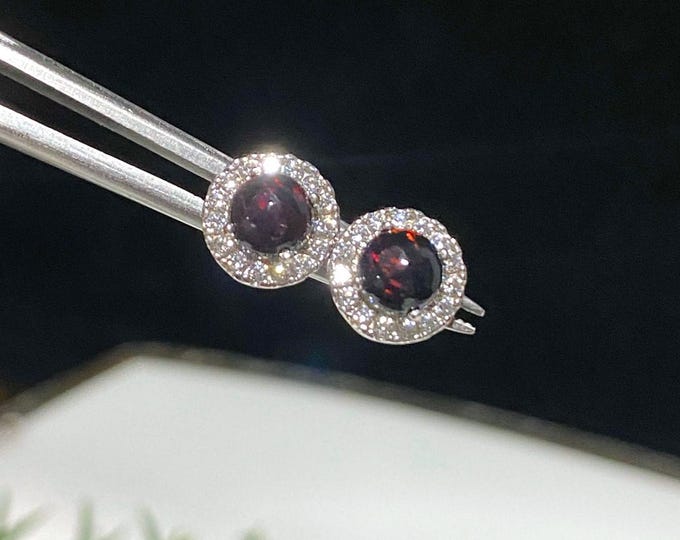 Vintage 14K Solid White Gold Round Black Opal & White Topaz Earrings.