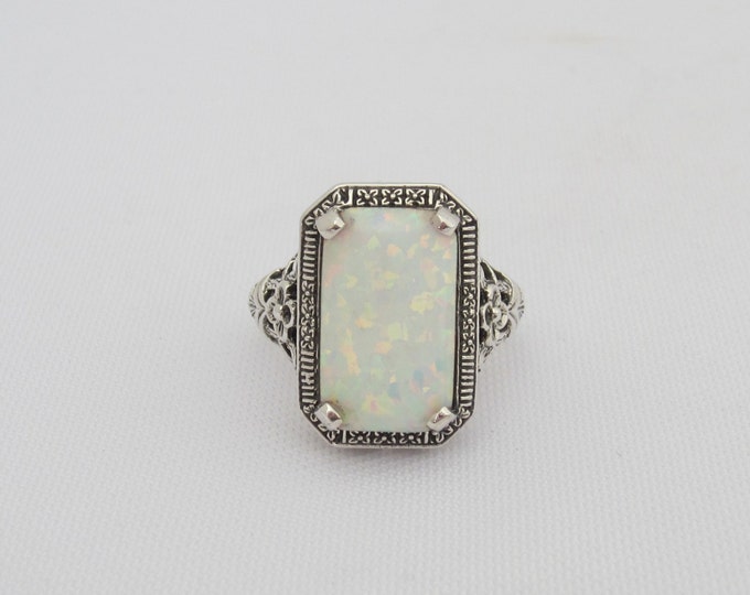 Vintage Sterling Silver White Opal Filigree Ring Size 8