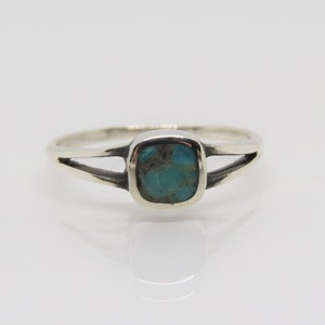 Vintage Sterling Silver Turquoise Ring Size 6